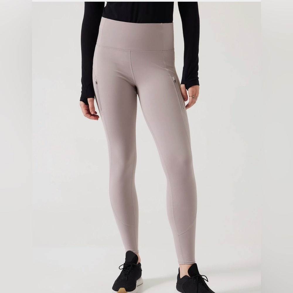 NWT Athleta Rainier Tight Leggings Large Yoga Run Fitness Athleisure